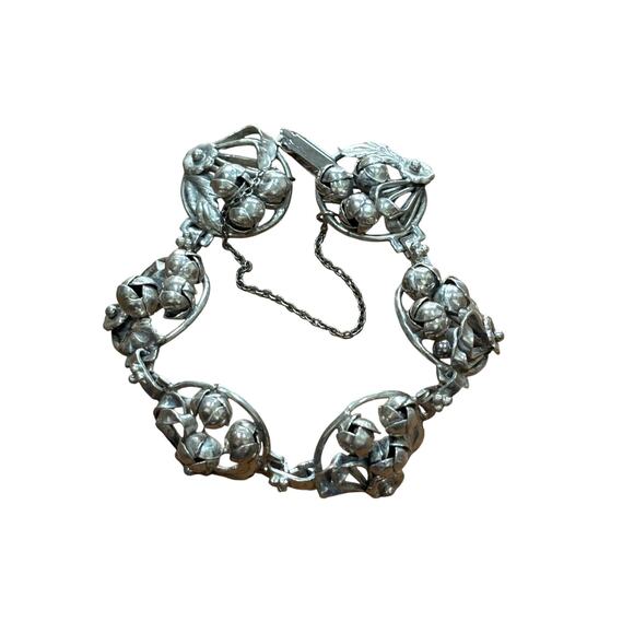 Hobe Sterling Silver floral pendants bracelet linked panel chain & safety chain - Picture 13 of 13